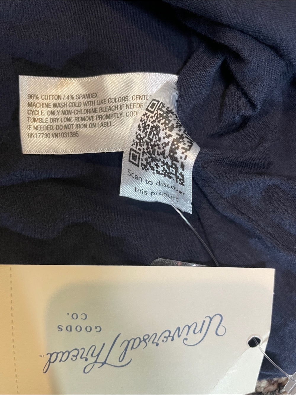 Universal Thread Boatneck Navy Sleeveless Tank Top Woman’s S NWT - Picture 4 of 4